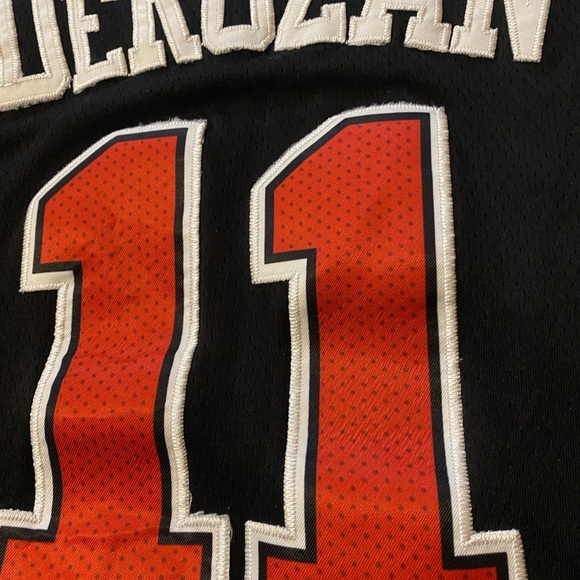 Nike Chicago Bulls NBA Basketball DeRozan No. 11 Jersey size 48 Unisex. - Picture 10 of 13